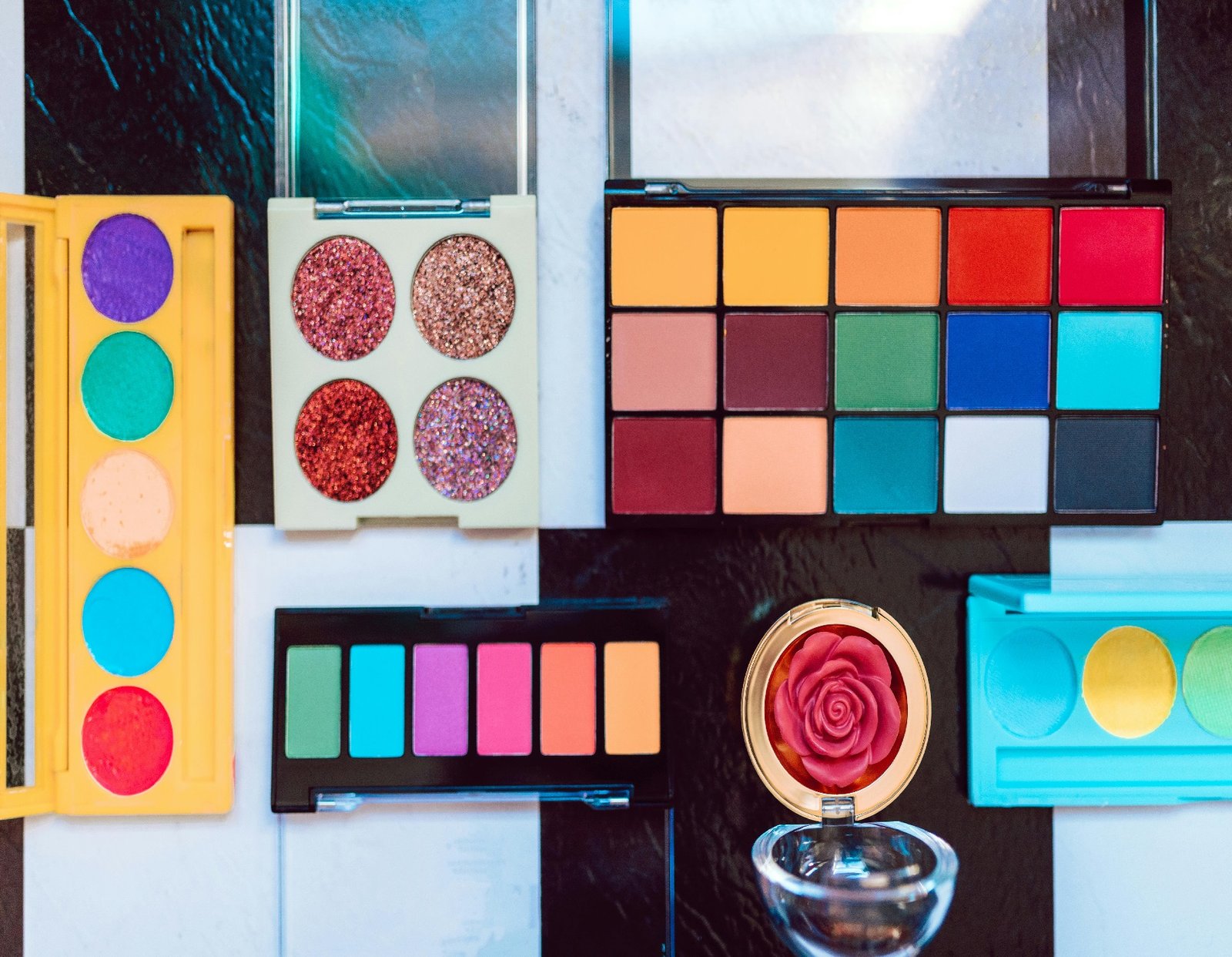 Exploring the Latest Health Trends: What's In and What's Out